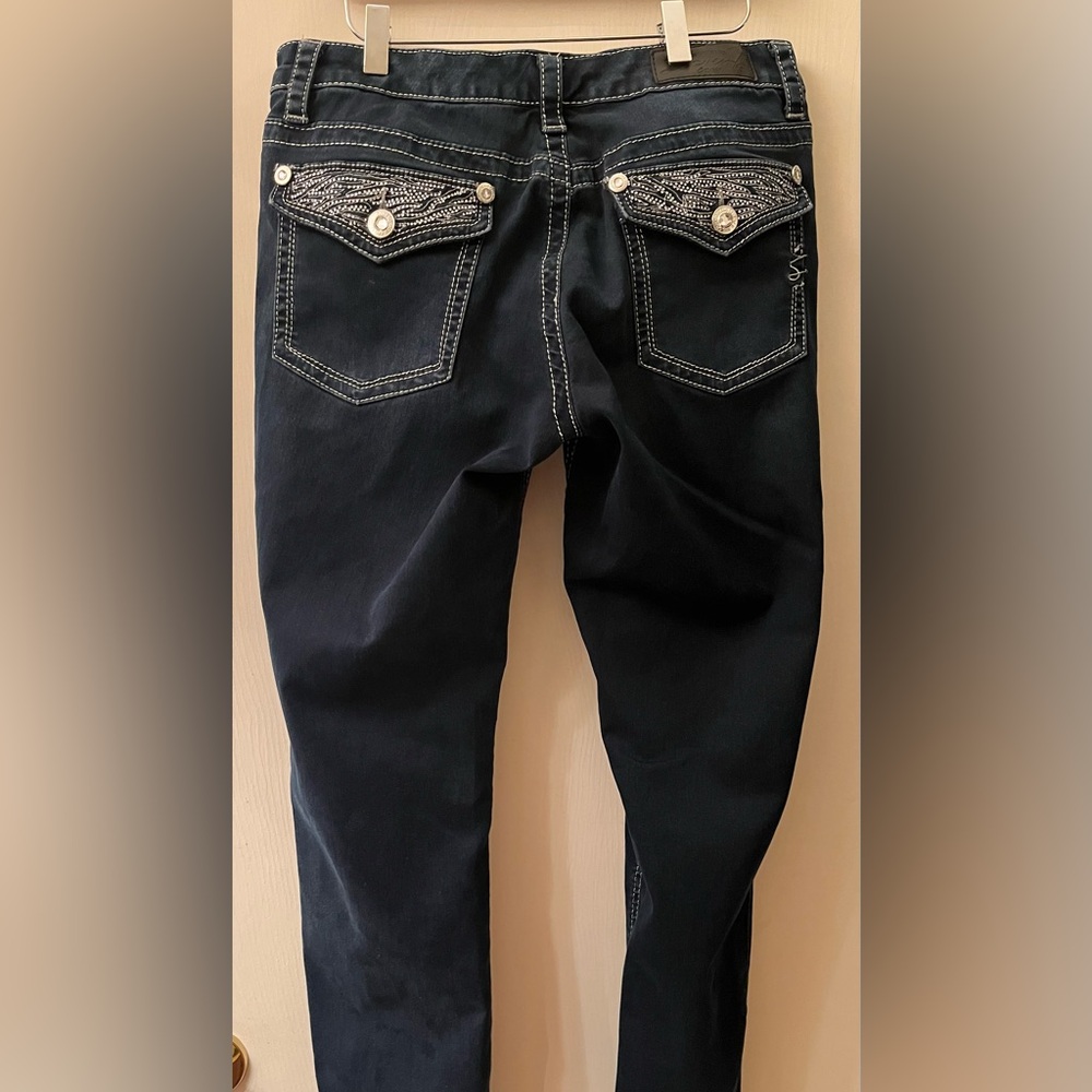 Seven Dark Wash Bling Pocket Skinny Jeans EUC - Picture 2 of 8